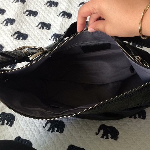 Coach Signature Hobo - Picture 4 of 5